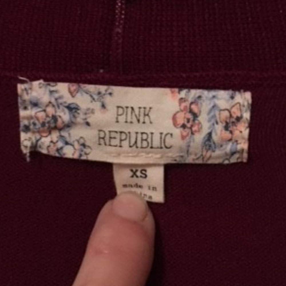 Sweater - Picture 3 of 5